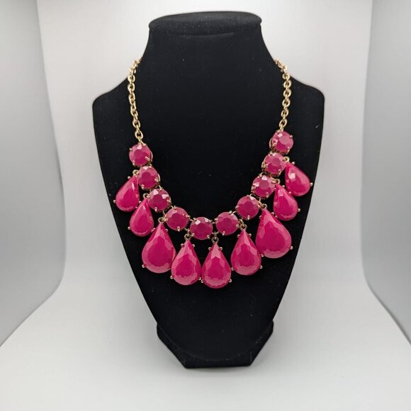 Raspberry Acrylic faced Bead Statement Necklace Gold Tone - Picture 1 of 4